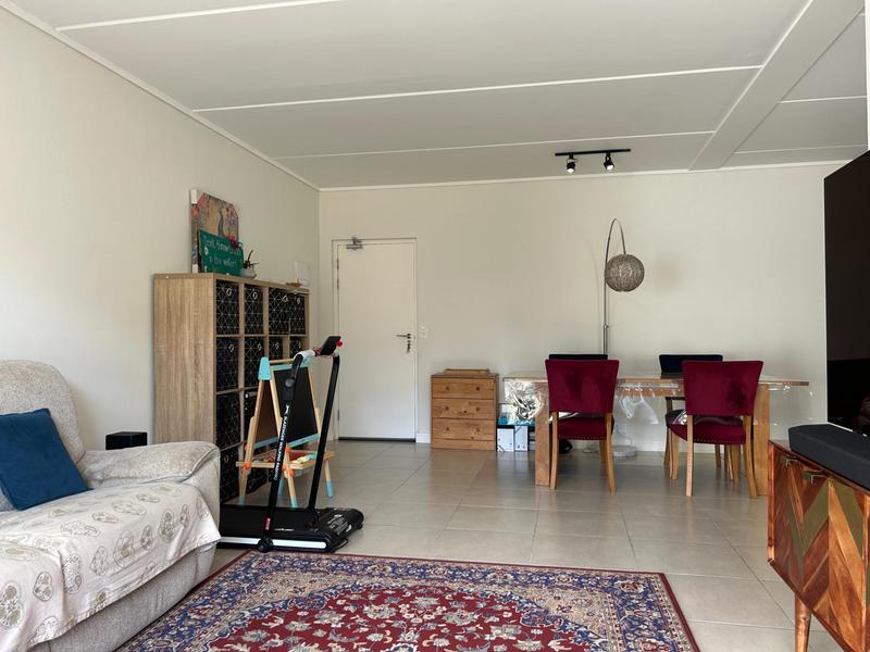 To Let 3 Bedroom Property for Rent in Sandown Western Cape